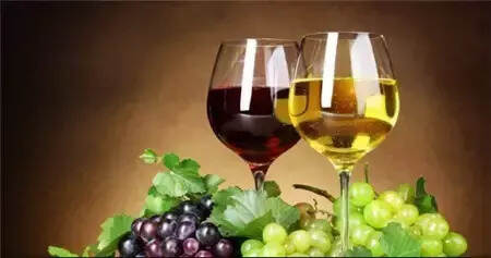 红酒制作过程全览，葡萄皮和葡萄籽都去哪了？