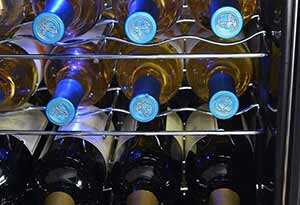 红酒放在冰箱冷藏可以放多久？