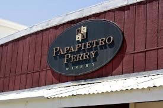佩里酒庄 Papapietro Perry Winery