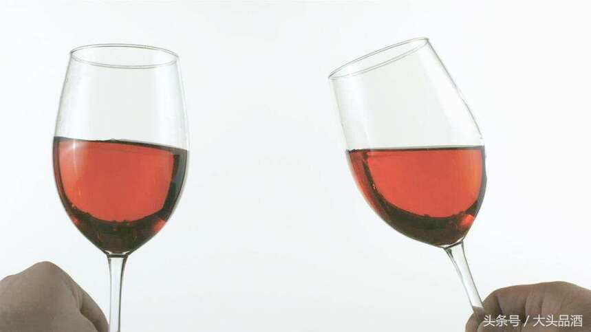 告别传统的大碗喝酒？葡萄酒的餐桌文化！