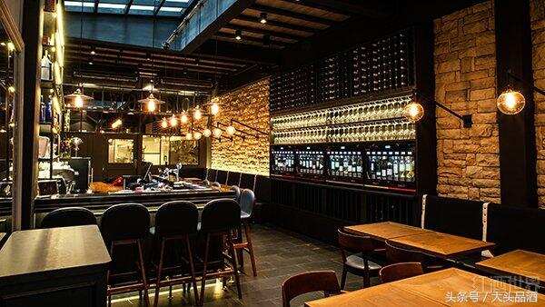 体验片刻的奢侈，盘点新加坡十大顶级酒吧！