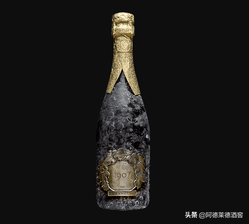 除了82年拉菲，富豪们还喜欢收藏哪些“世界之最”的酒款？