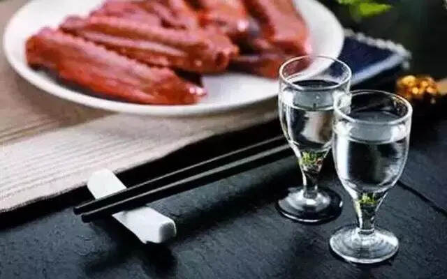 中国酒文化之就酒餐——美酒配佳肴，不仅味美还得健康
