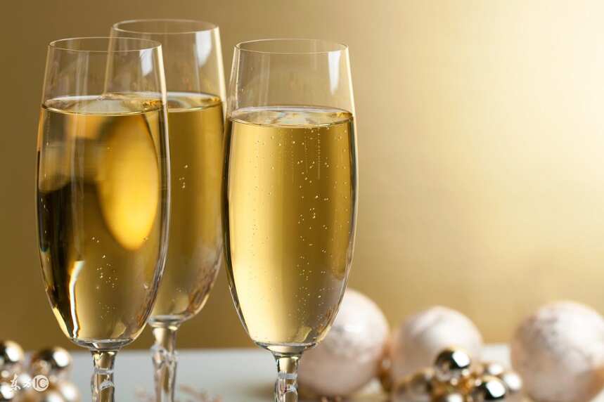 欢庆时刻必备美酒-香槟另类喝法！