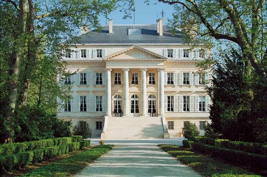 拉菲 木桐 玛歌，为什么高大上的酒庄名字里都有Château？