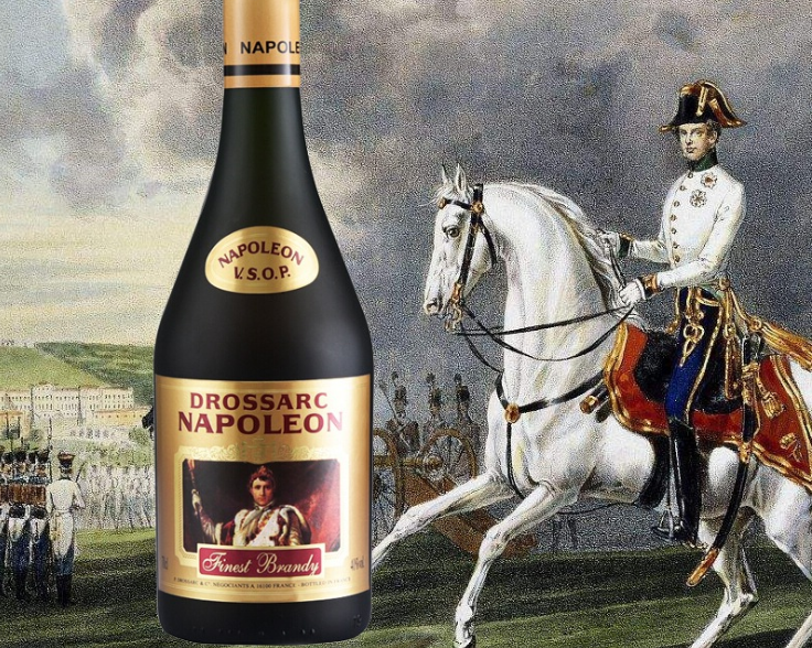 洋酒“拿破仑”的香气和怨气