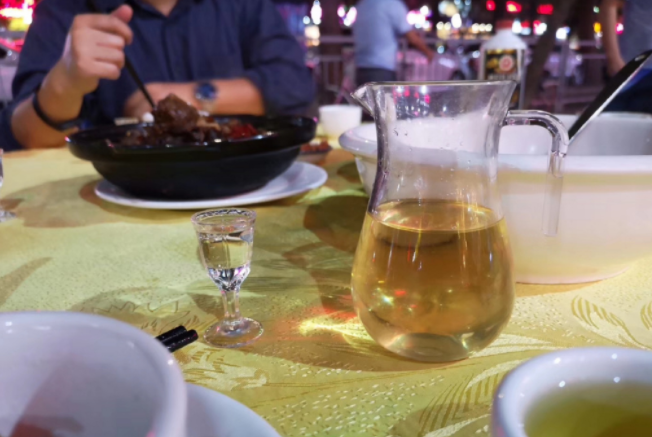 中国白酒历代“酒王”，汾酒第1任，五粮液第3任，茅台让人意外