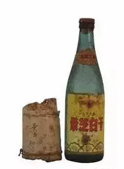 收藏老酒从瓶盖来判断年代的绝招！附最全图鉴
