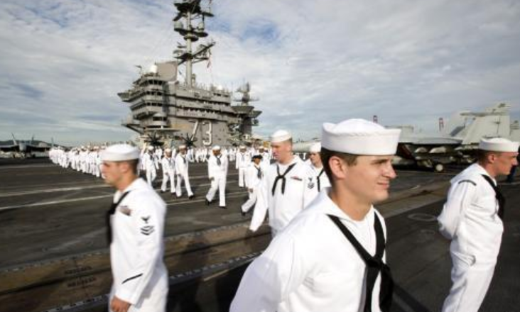 为什么海军士兵的帽子上都会有两根飘带？听听海军士兵的回答