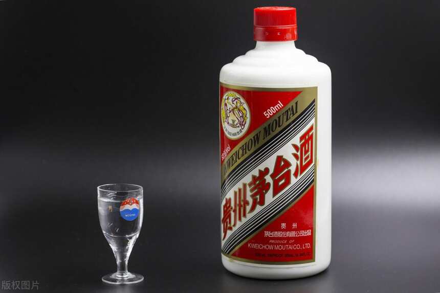 贵州茅台酒前身，三大烧房的不同茅台酒瓶设计