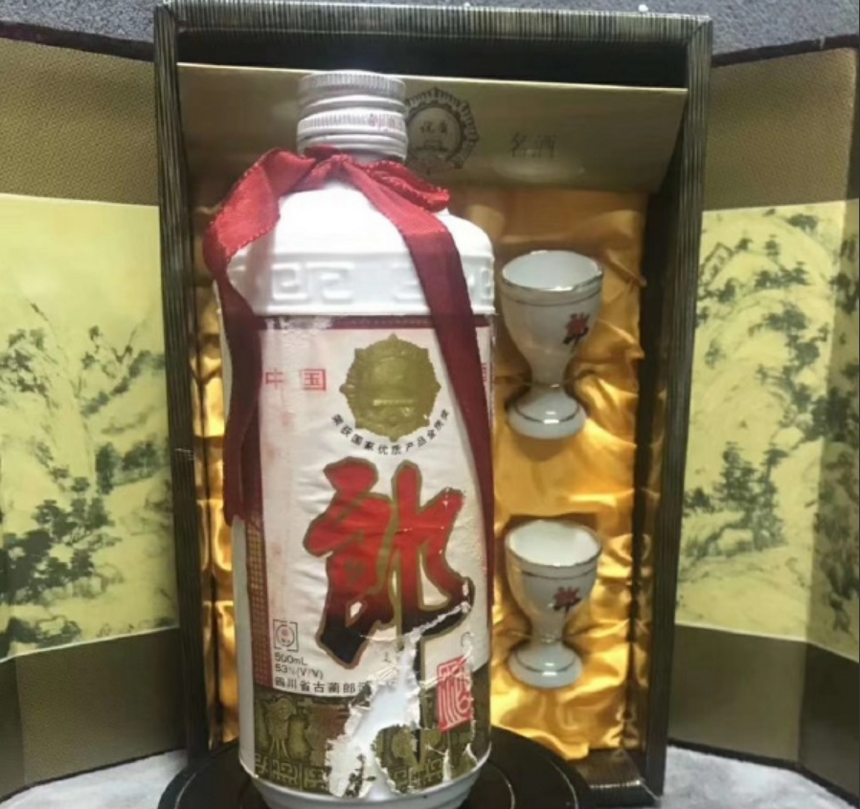 中国好喝的白酒排名：汾酒垫底，泸州老窖第3，第1实至名归