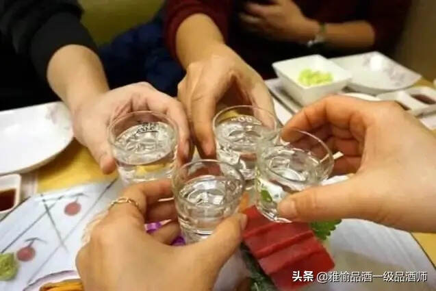 我国“最能喝酒”的省份，能把白酒当“水”喝，你敢拼一拼吗？
