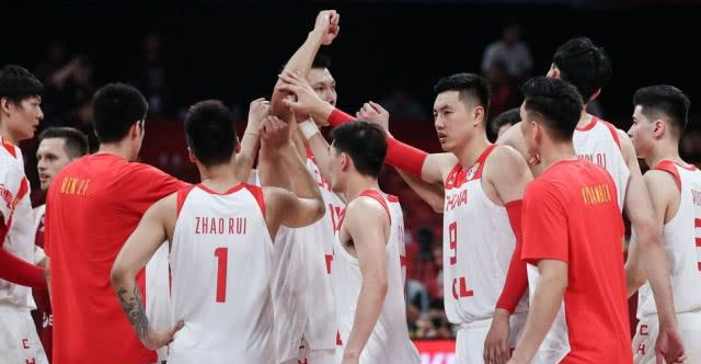 恭喜中国篮球战胜巴林队！篮球人酒业全体员工向中国篮球队致敬