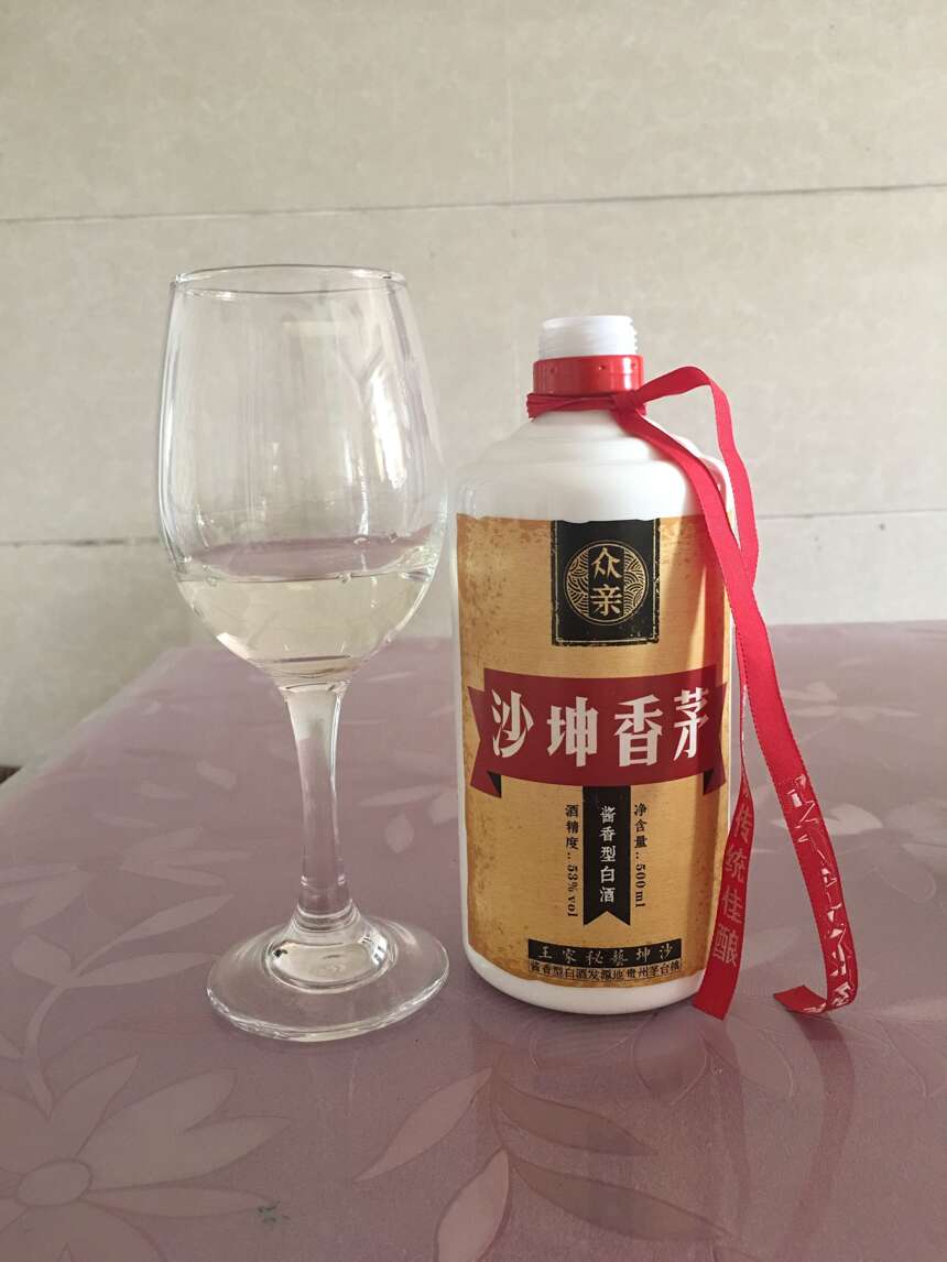 “战狼2”与“禁酒令”着实让贵州茅台酱香白酒“火”了