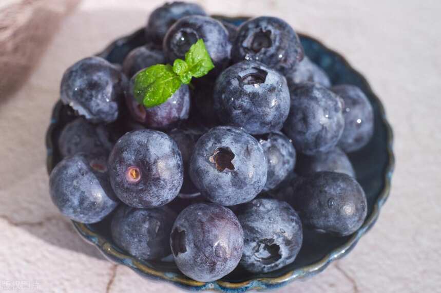 「蓝莓答疑」冷冻蓝莓到底有没有营养？