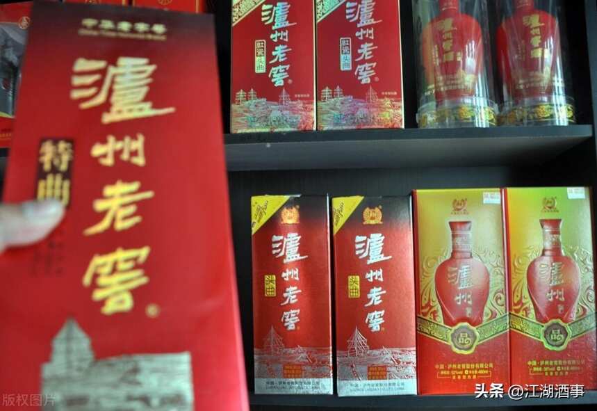 中国四大名酒，为什么泸州老窖最特殊？老酒友：它有四处特别