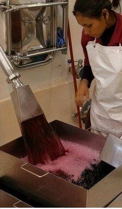 「法庄」葡萄酒的酿造过程