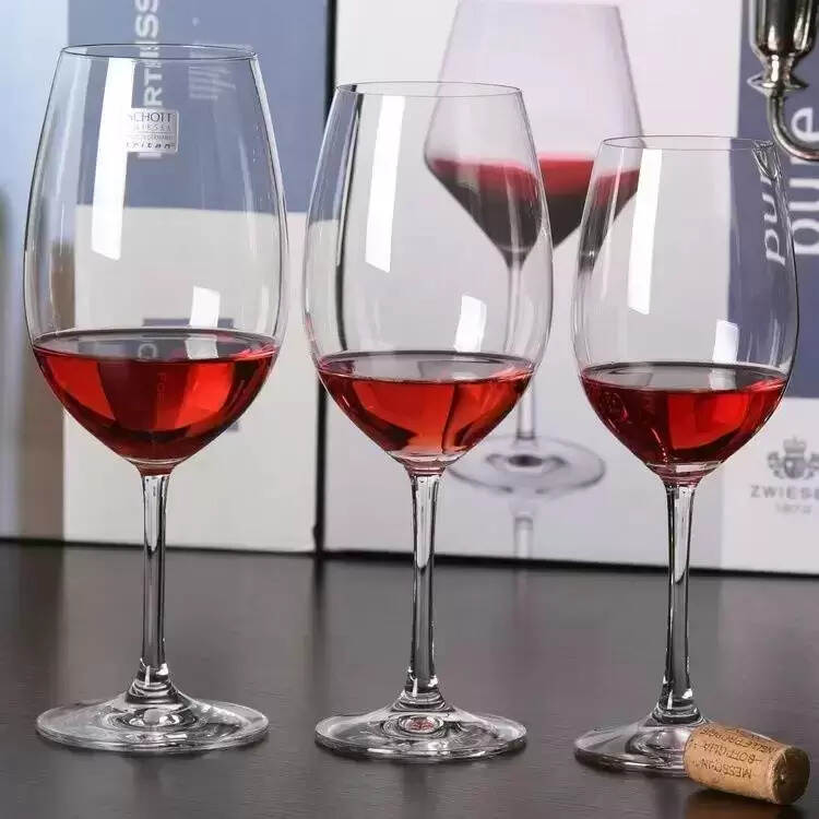 红酒水晶杯和玻璃杯的区别在哪？