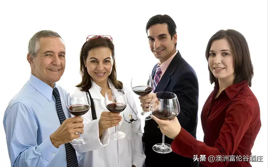 喝红酒能提高免疫力吗？特殊时期喝葡萄酒提高免疫力
