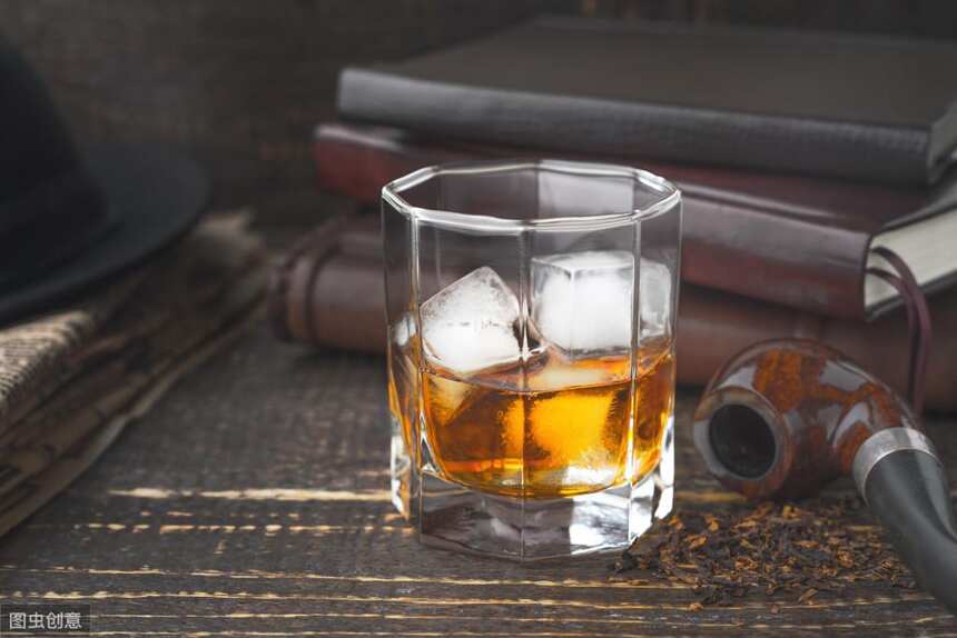 如何识别威士忌中的上百种香味？就靠它了