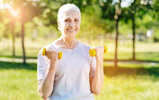 为什么长寿老人大多数都没有坚持锻炼运动？看看医学专家怎么说
