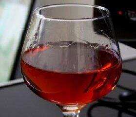 唐三镜果酒技术：樱桃露酒的酿造方法。