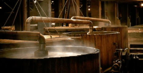 酒知识：固态酒醅蒸馏法与固态蒸馏设备