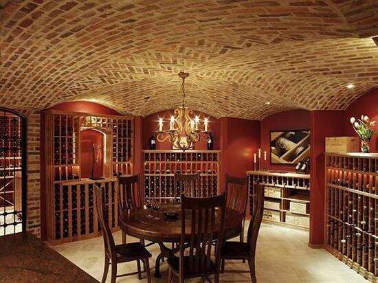 超强震撼的欧式酒窖效果图，在家就能享受到的刺激快感