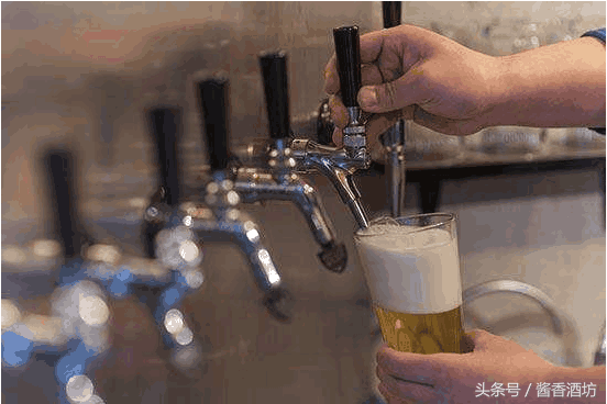 酿酒技术：工业啤酒与手工啤酒的区别