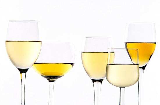关于白葡萄酒你至少应该知道这些