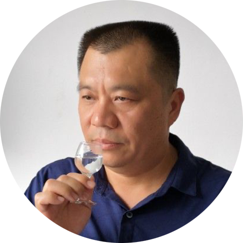 赵书民：搭建起中国白酒走向世界的桥梁