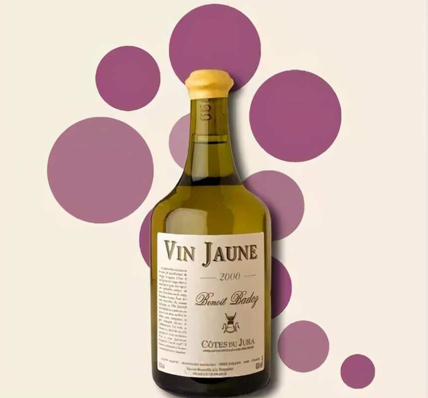 此酒名为“黄葡萄酒”，由白葡萄酿造而来，最高陈年100年以上