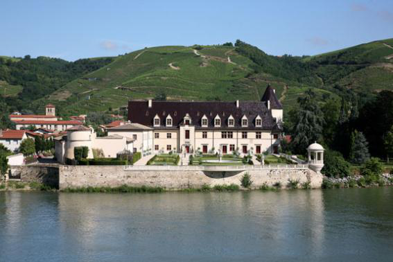 法国葡萄酒第二产区：罗讷河谷名庄盘点