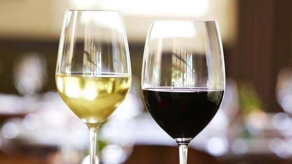 白葡萄酒和红葡萄酒的区别，都有哪些？