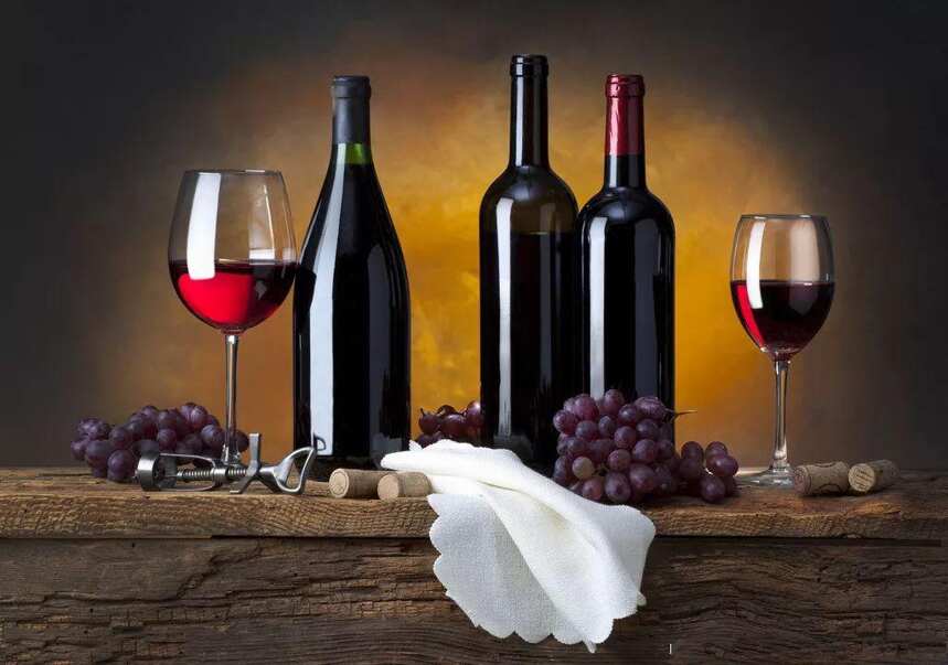 葡萄酒的最佳饮用期到底多久？