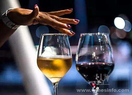 葡萄酒的酒精度由什么因素影响呢？