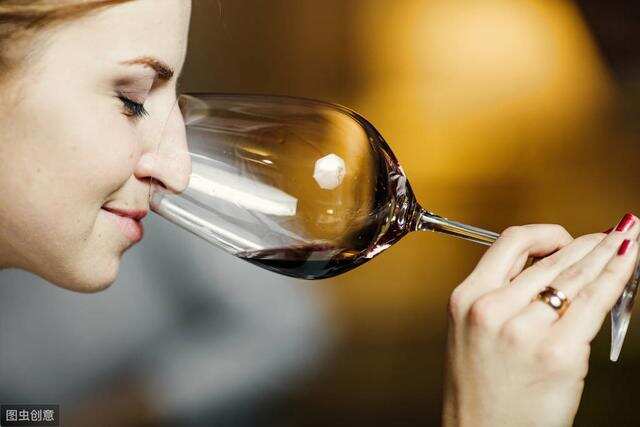 教你 如何判断葡萄酒品质的高低？