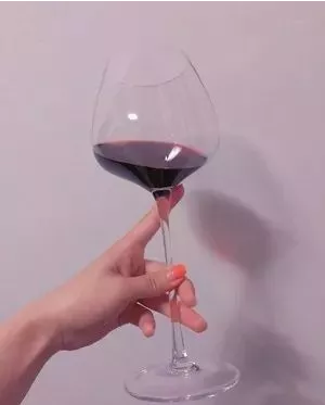 不同的红酒杯能直接影响葡萄酒的口感体验吗