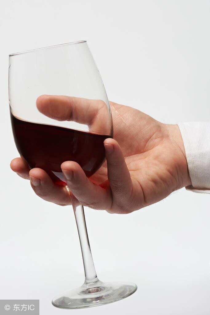 晚饭喝红酒，大量排出致癌物？可惜没几个人知道！
