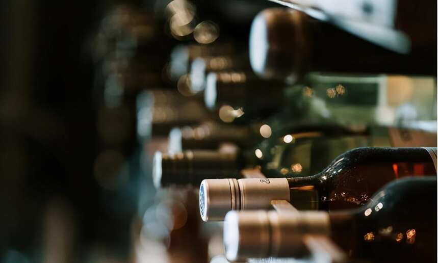 你知道酿造一瓶葡萄酒到底需要多少葡萄吗？