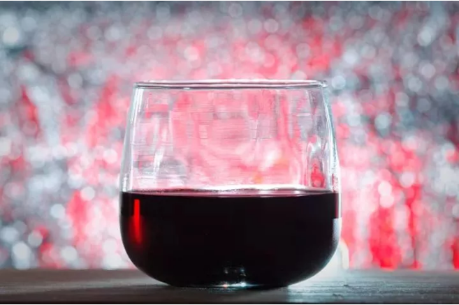 同样是葡萄酒，为什么酒精度相差那么大？