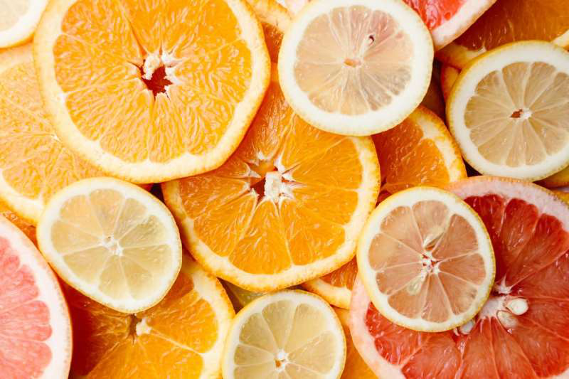 柑橘、杏子、西番莲果……谈谈白葡萄酒中常见的果香