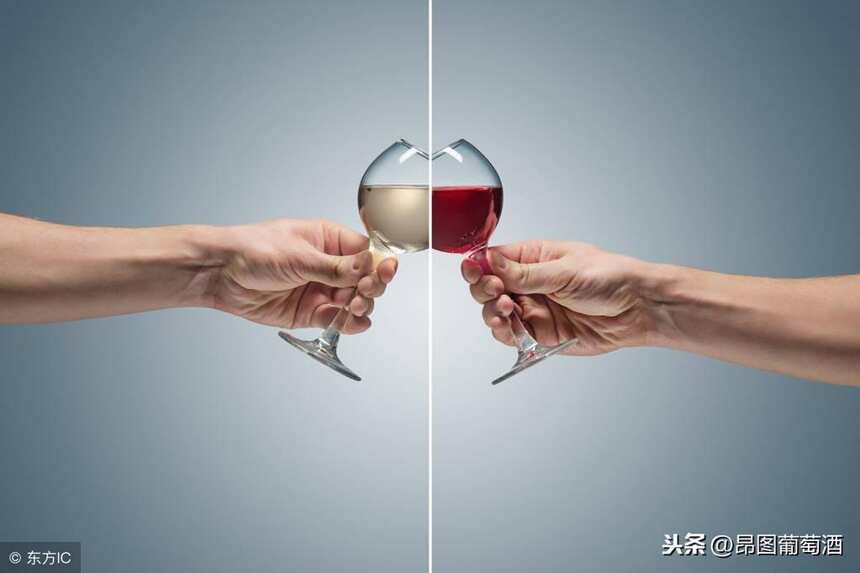 红、白葡萄酒你更喜欢哪种？葡萄酒界内：养生大PK，谁会胜出呢？