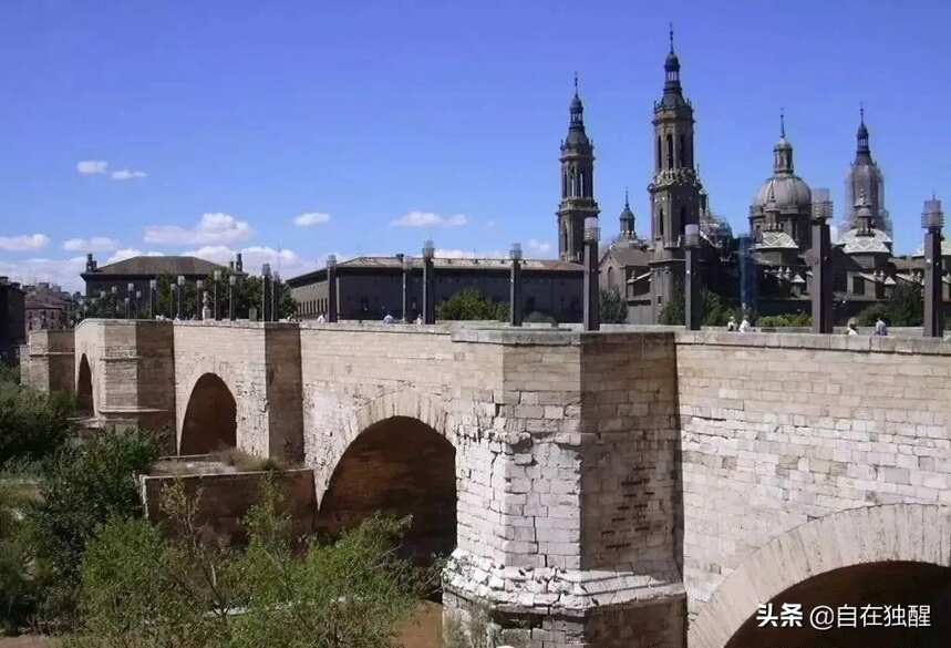 西班牙萨拉戈萨：从古罗马到哥特