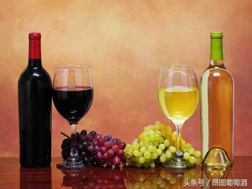 红白葡萄酒的真正区别，除了颜色与品种还有这些