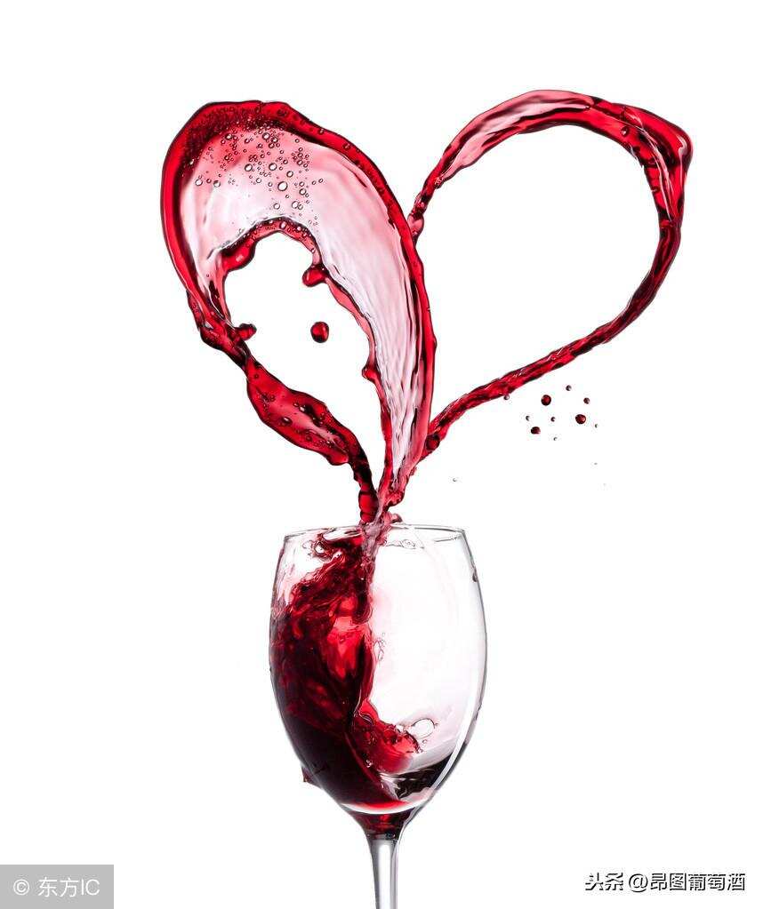 究竟是爱情考验葡萄酒的耐心，还是葡萄酒在时间里战胜爱情长度？