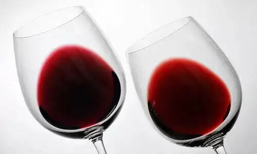 红葡萄酒如何获取颜色和单宁