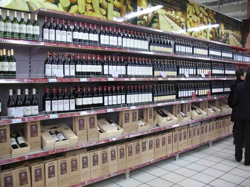 葡萄酒在百元左右价格渐成消费主流，武汉葡萄酒市场异常活跃！