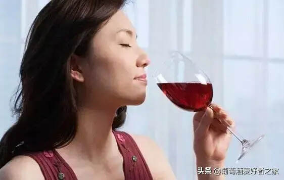 葡萄酒为什么会酸？
