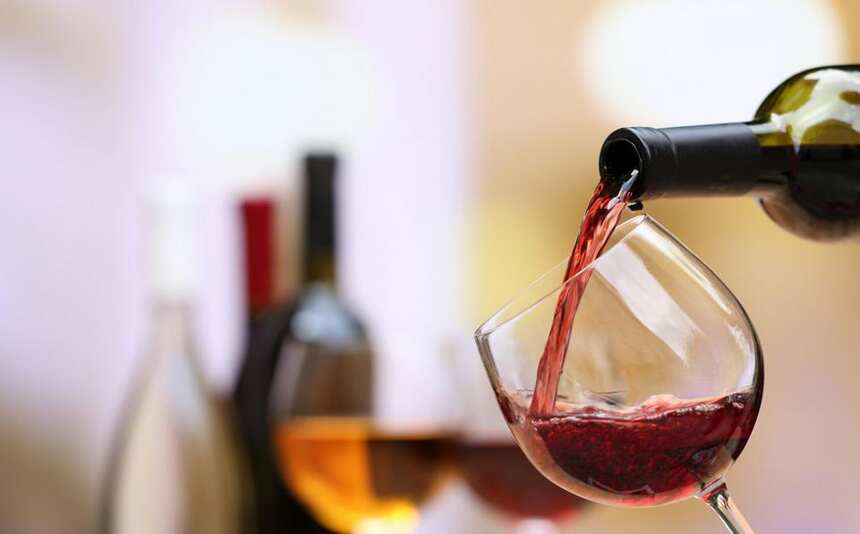 二氧化硫是“有害”物质，为什么要加在葡萄酒中？真相没那么简单